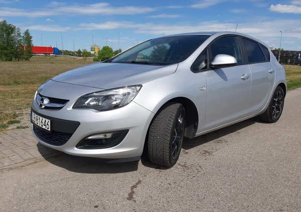 Opel Astra cena 42000 przebieg: 60668, rok produkcji 2015 z Grabów nad Prosną małe 254